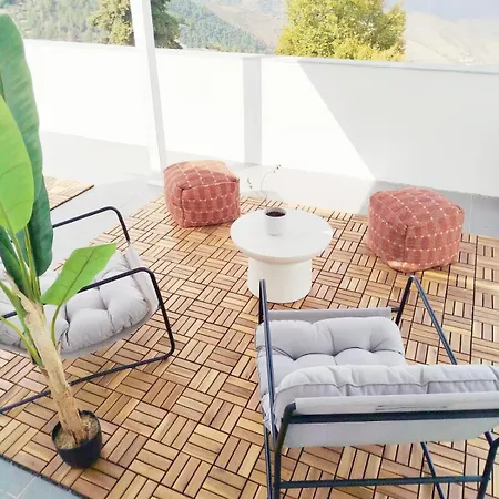 Douro Valley Private Terrace & Lounge